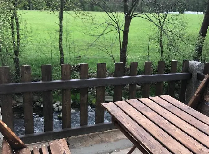 Statek U Potoka Semesterbostad Vimperk